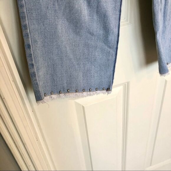 XHILARATION light wash wide leg crop denim jeans silver studs size 5 small - Picture 4 of 13
